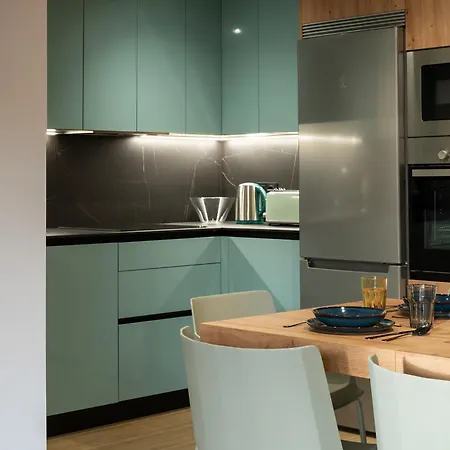 Nevada Premium America 4bed Con Parking Apartment *